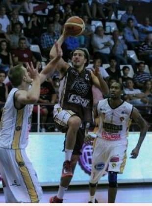 Lan�s, con firmeza, lleg� al segundo puesto