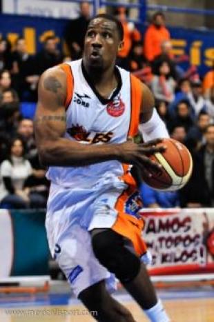 Libertad trae a �La Bestia�