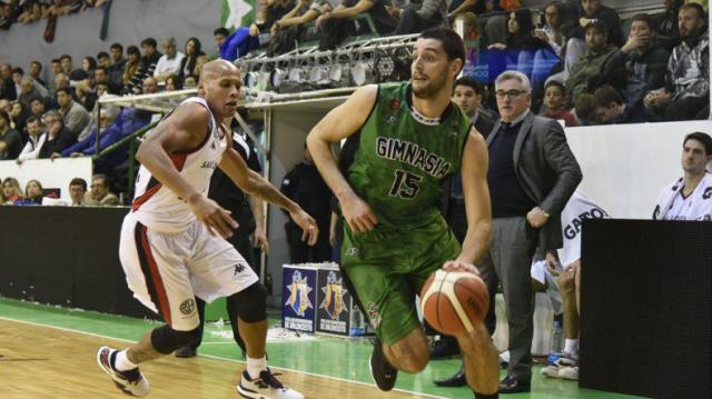 Juan Fern�ndez Ch�vez firm� en Gimnasia de Comodoro