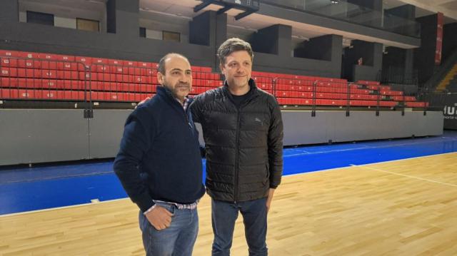 LA: Los entrenadores para la 25-26