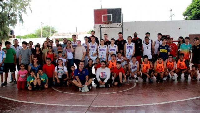 El programa Quimsa Solidario visit� Loreto