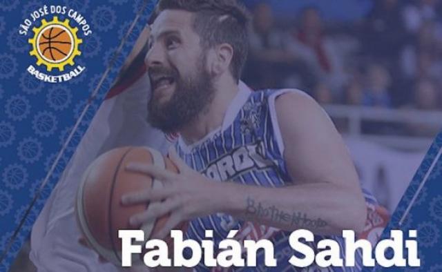 Sigue el �xodo al Brasil