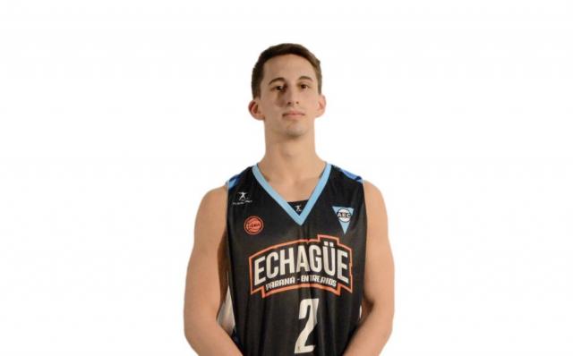 Echague se empez� a mover: renov� a Zustovich