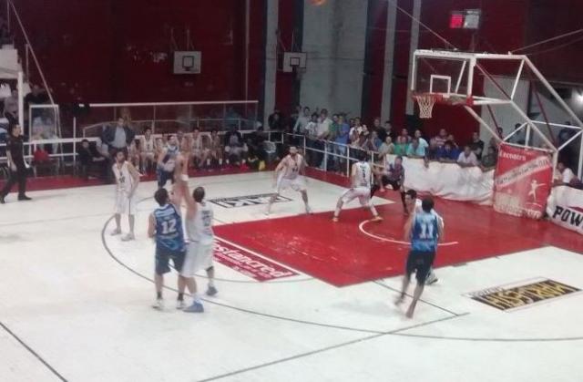 El �nico en match point es Hind�