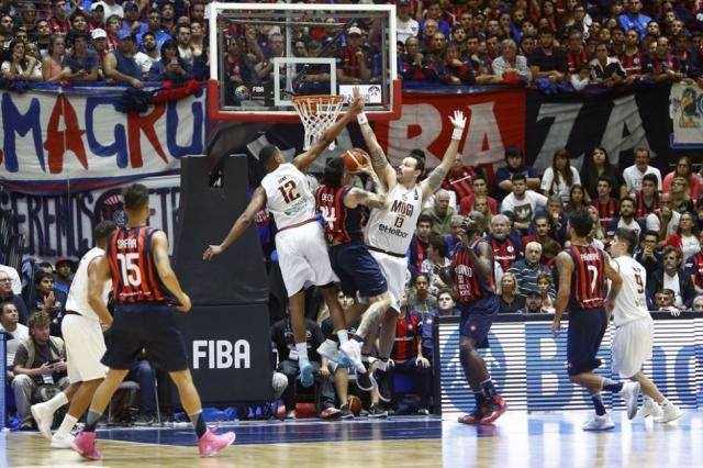 Deck: �Ten�amos una mochila muy grande�