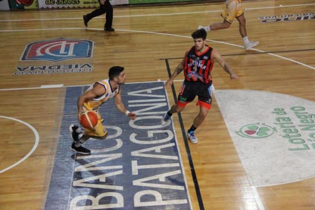 Estudiantes se qued� con el n�mero 1