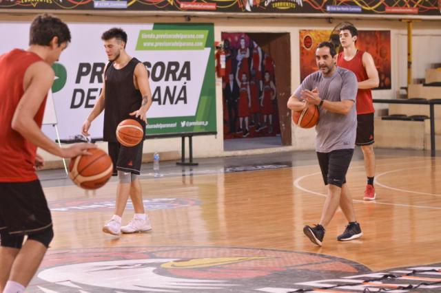 San Mart�n comenz� la pretemporada