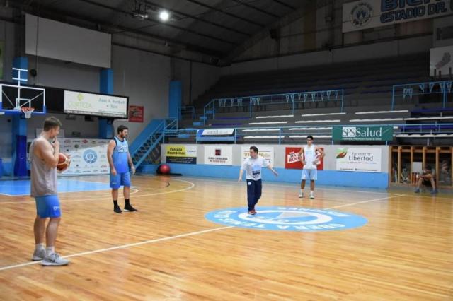 Ober� se mueve en su casa