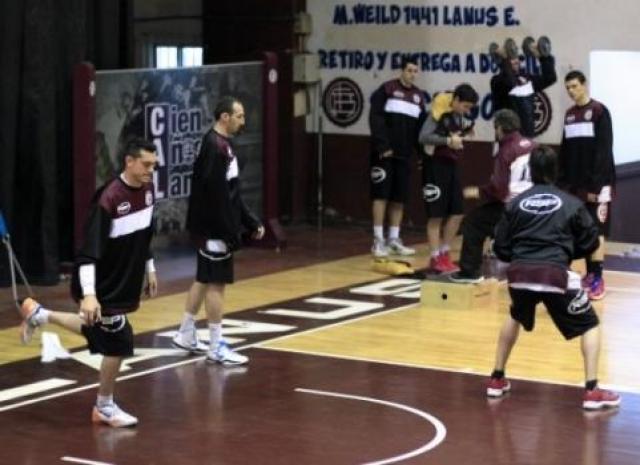 Lan�s se prepara
