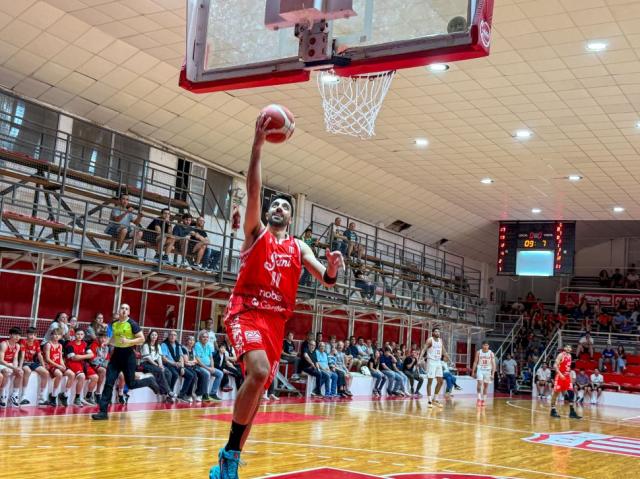 Norte: San Isidro sigue sumando, Estudiantes (T) arranc� con victoria