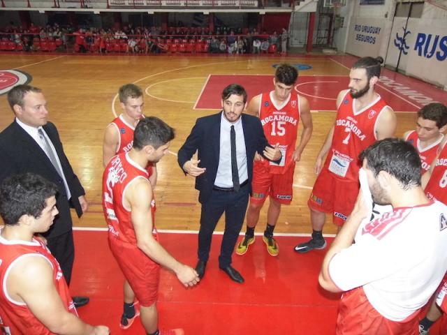 Juan Varas continuar� por dos a�os m�s como DT de Rocamora