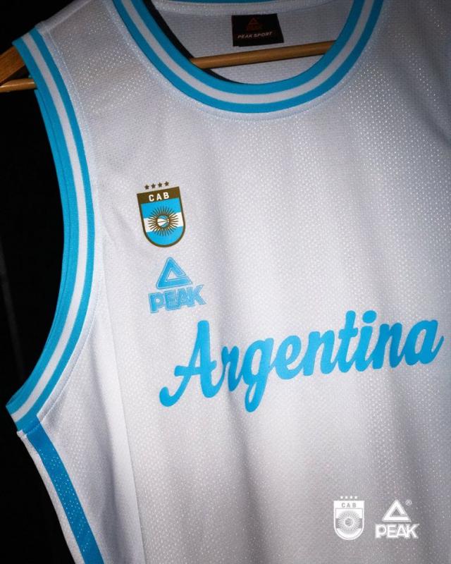 PEAK Sport, el nuevo sponsor oficial de la seleccin